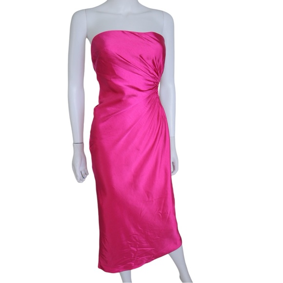 Runaway The Label Saraya cut out Dress XS Women’s Barbiecore Midi Fuschia NWT - Picture 6 of 7